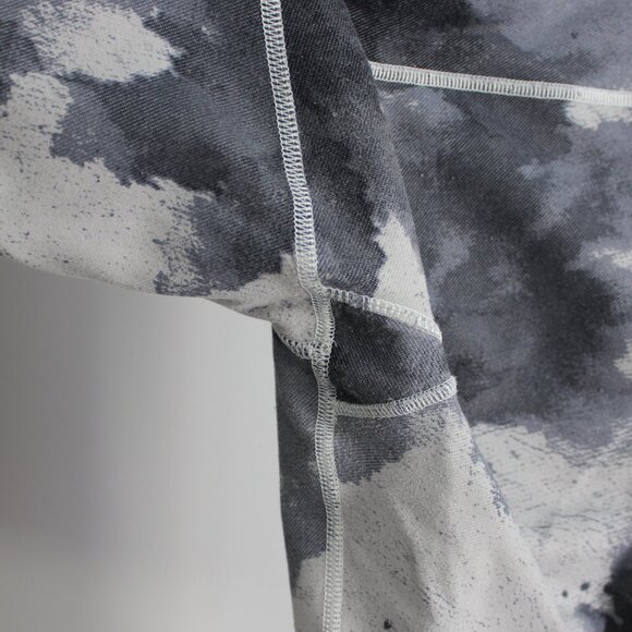 Lululemon | EUC | Wunder Under Pant | Size 8 - Picture 3 of 6